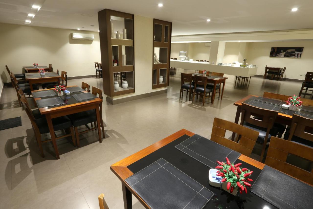Esplanada Brasilia Hotel E Eventos Extérieur photo